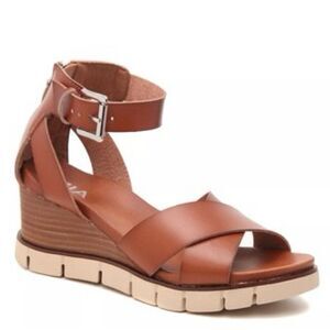 MIA Lauri Wedge Sandal
